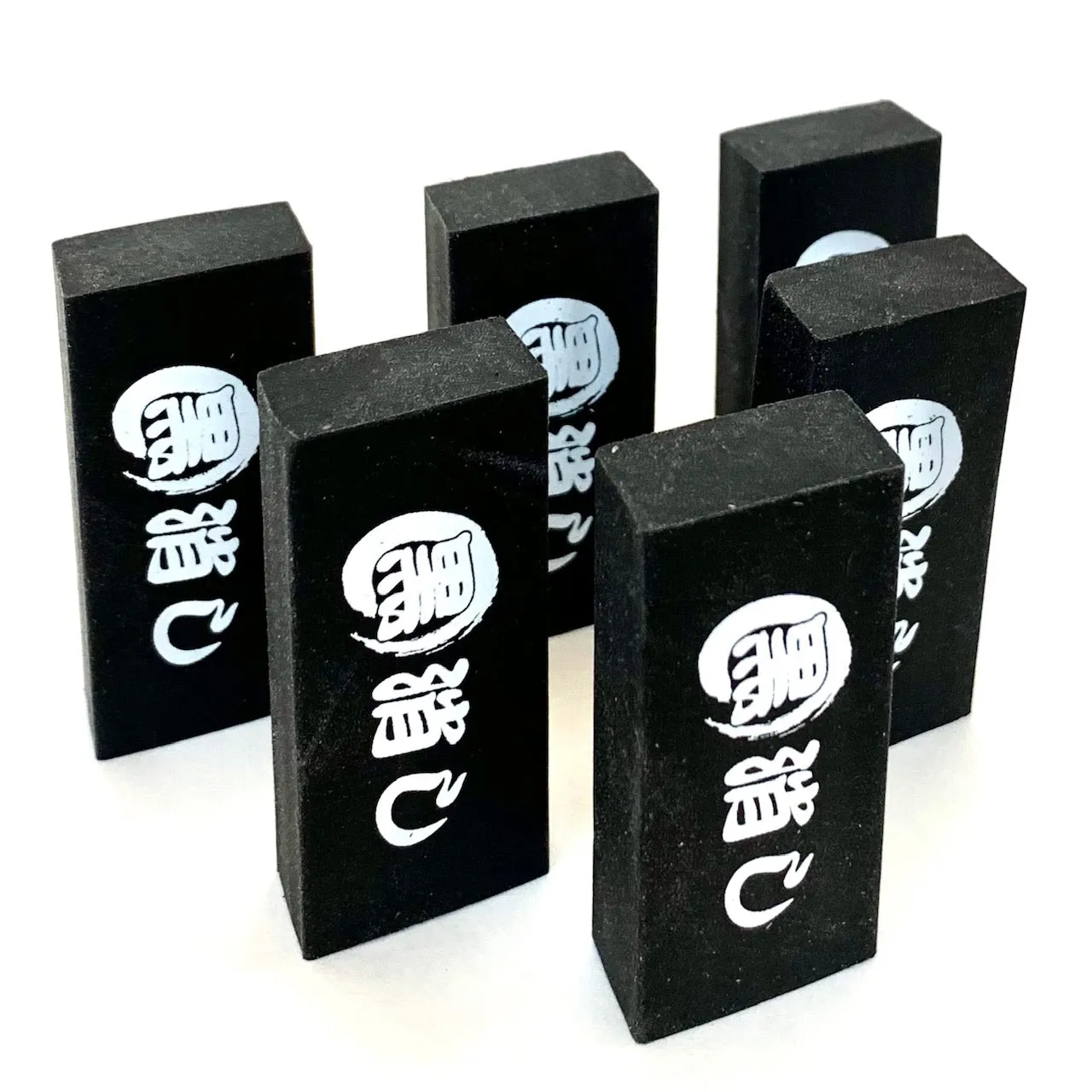 886050 3 BLACK ERASERS A BAG-10