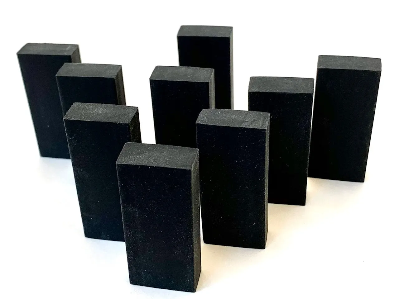 886050 3 BLACK ERASERS A BAG-10