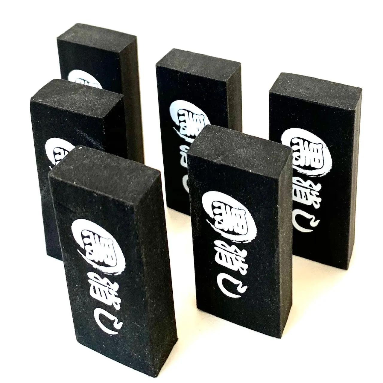 886050 3 BLACK ERASERS A BAG-10