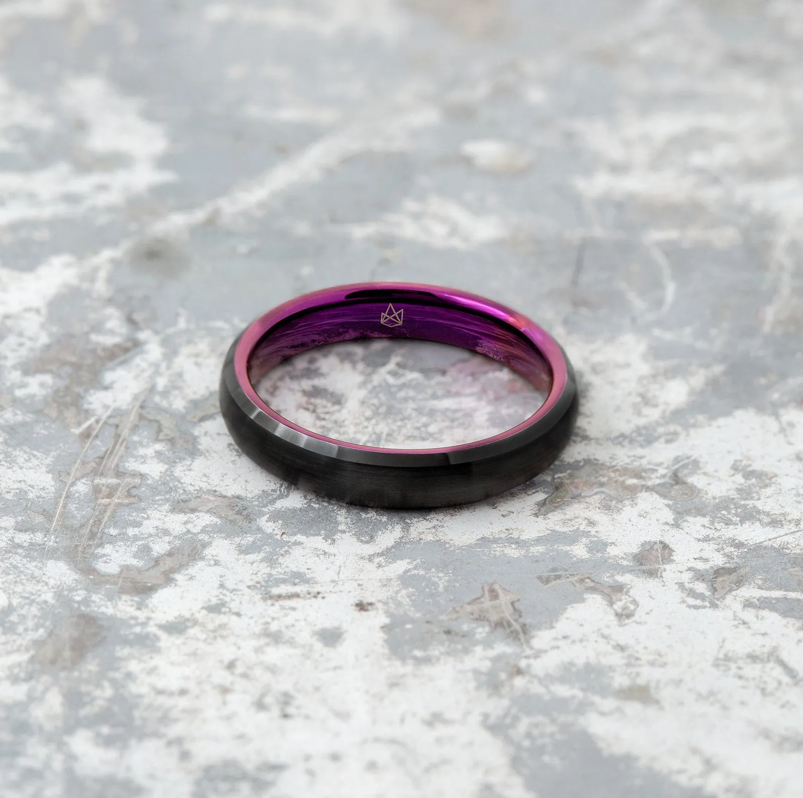 Black Tungsten Ring - Resilient Purple - 4MM