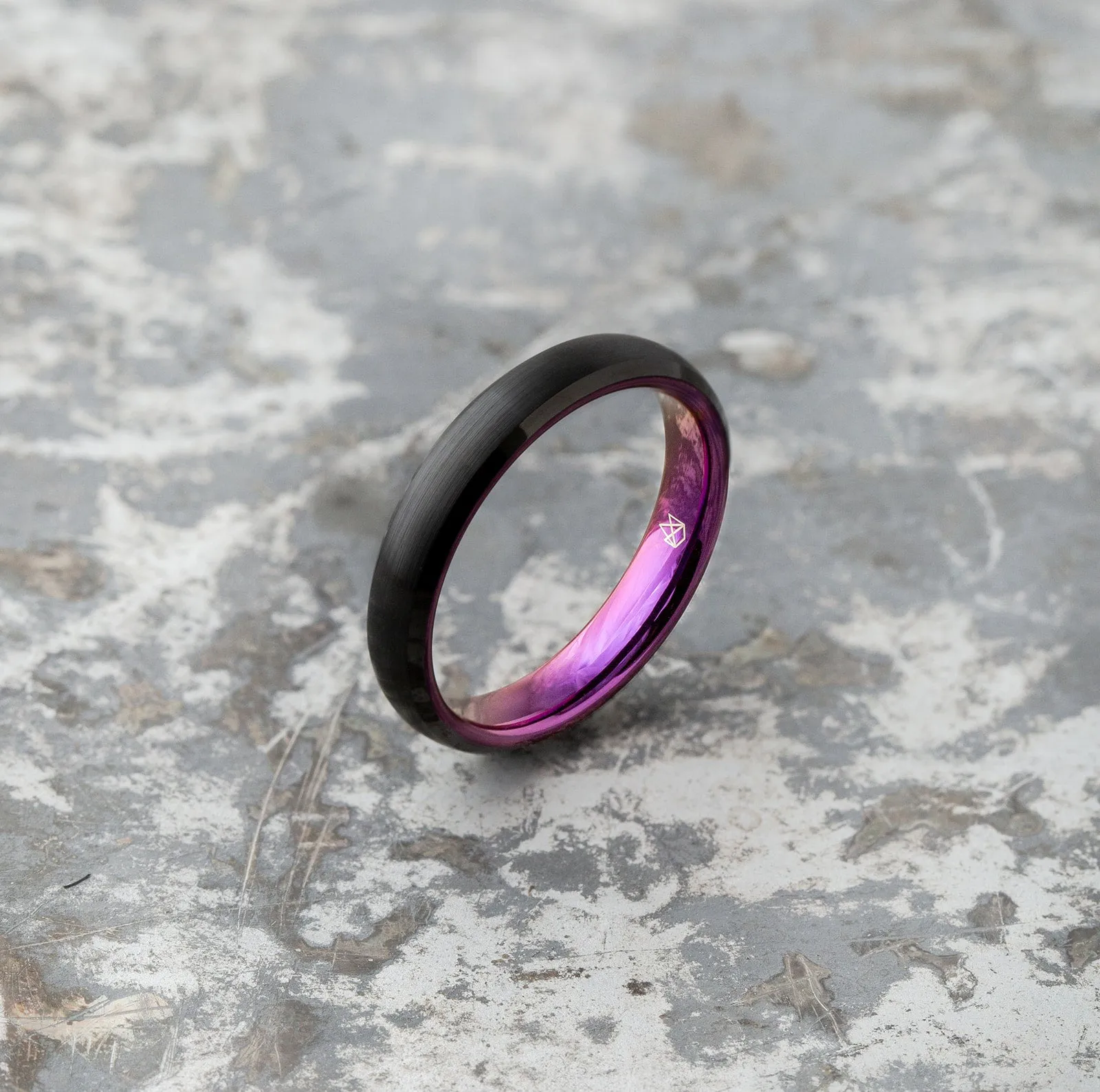 Black Tungsten Ring - Resilient Purple - 4MM