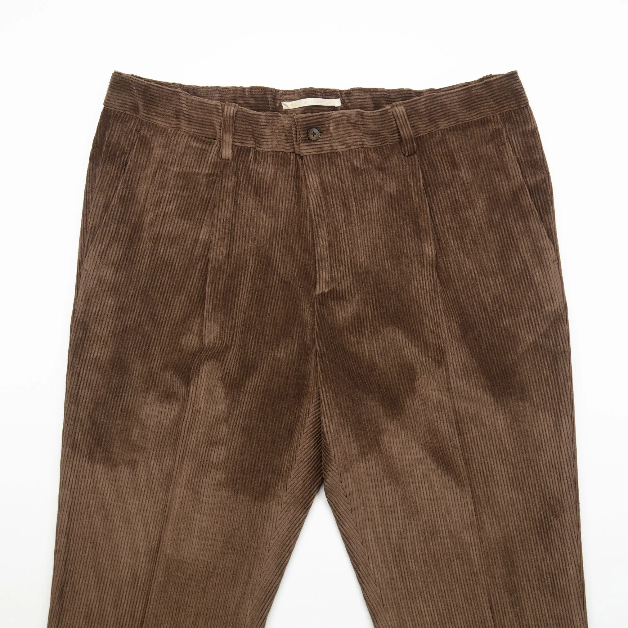 Isolas Pants in Hazelnut Cord