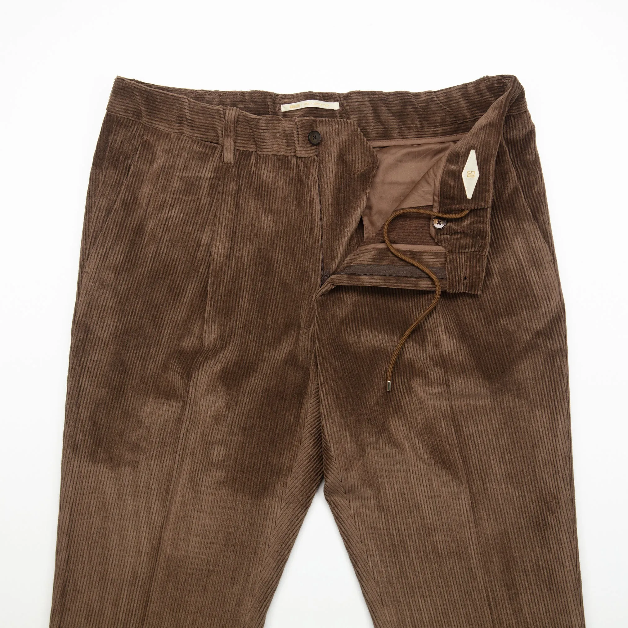 Isolas Pants in Hazelnut Cord